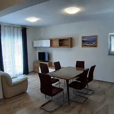 Relax Apartment Starigrad Paklenica Exterior photo