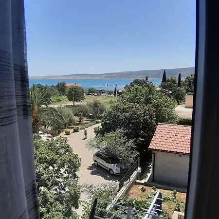 Relax Apartment Starigrad Paklenica Exterior photo