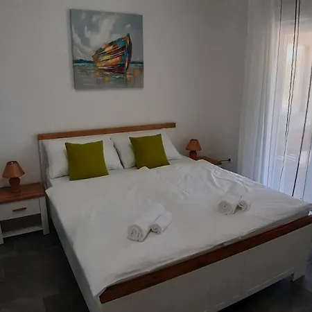 Relax Apartment Starigrad Paklenica Exterior photo