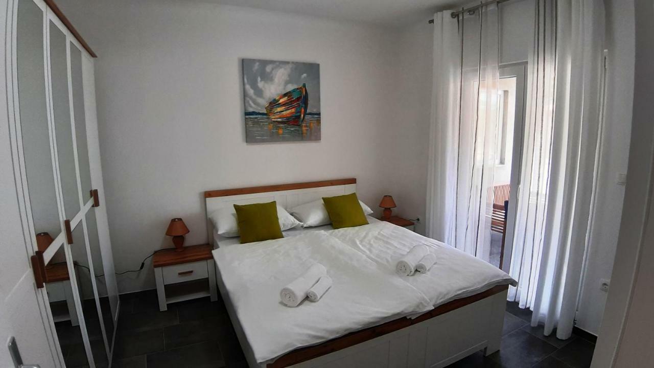 Relax Apartment Starigrad Paklenica